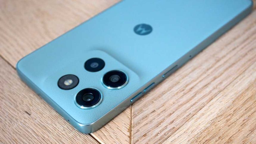 Motorola Moto G67 and G77 Specs and Images Leak