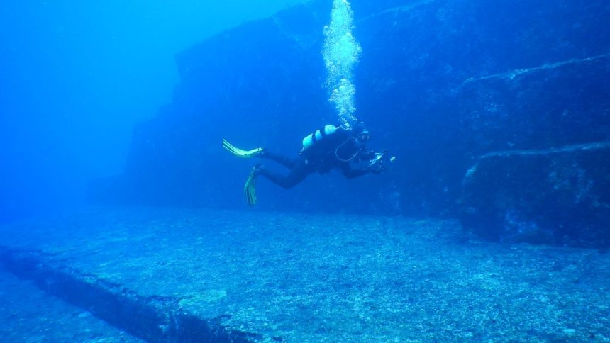 Mysterious Underwater ‘Atlantis’ Is Like a Lost City in The Ocean : ScienceAlert