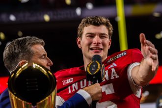 NFL fans react to Fernando Mendoza declaring for 2026 draft after winning natty