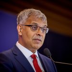 NIH ends fetal tissue research