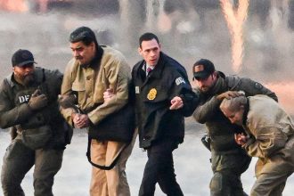 Nicolás Maduro’s Outfit Changes & Demeanor Baffles Social Media Users