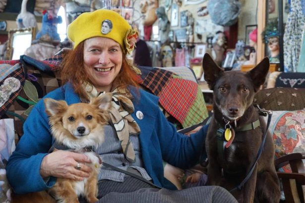 Oamaru artist facing threat to iconic gallery told ‘tough titties’