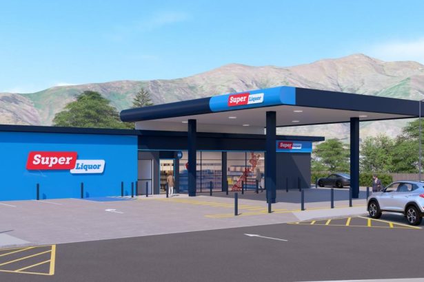 Outlet density cited by town bottle store opponents