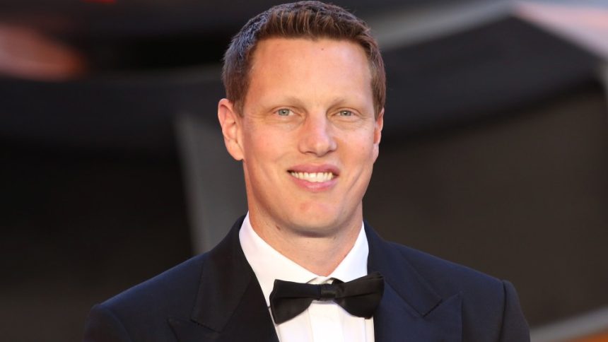 Paramount Skydance Extends Warner Bros Hostile Takeover Offer Deadline