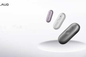 Plaud launches a new AI pin and a desktop meeting notetaker