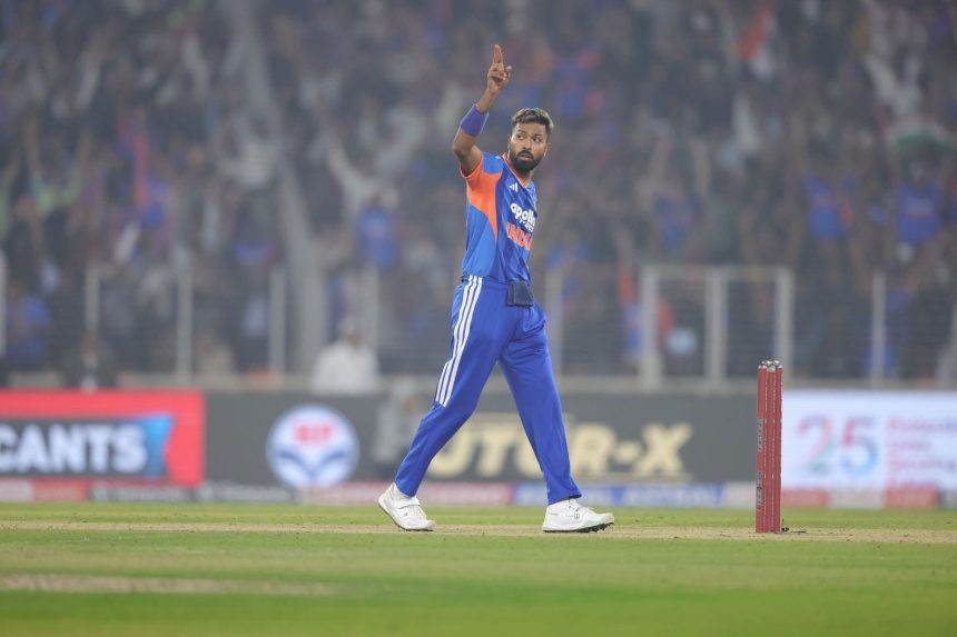 Probable playing 11s, pitch report, weather forecast and live-streaming details