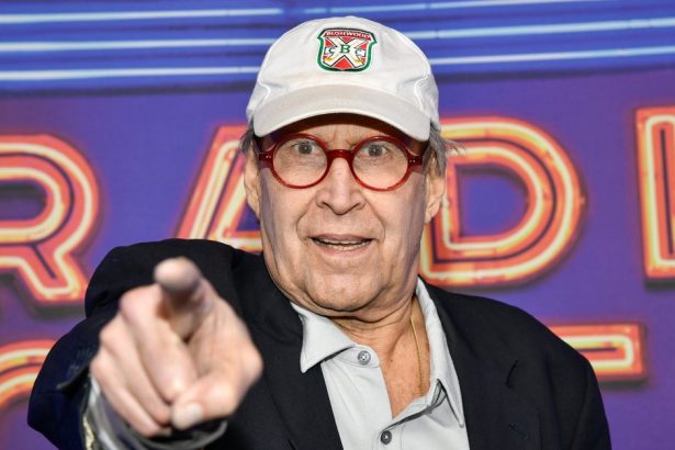 ‘SNL’ Alum Remembers Chevy Chase Insult 40 Years Later