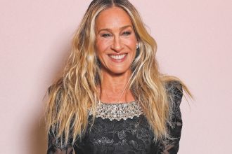 Sarah Jessica Parker on Playing New Roles Despite Making Less Money