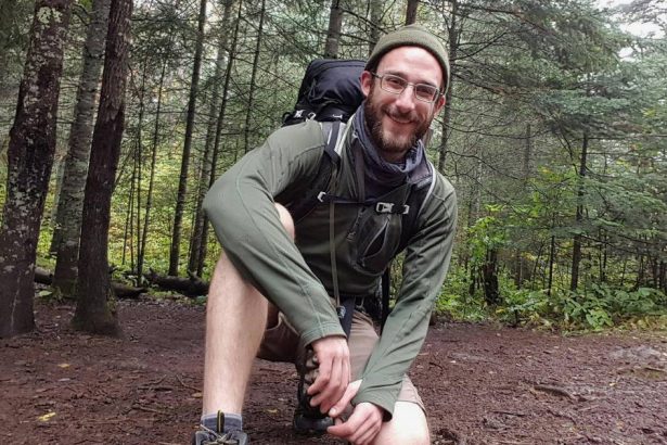 The Man Killed By A U.S. Border Patrol Officer In Minneapolis Was An ICU Nurse, Family Says