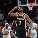 “They scapegoated Trae Young” – NBA Fans Roast Hawks for Recording Worst 3-Point Shooting Half in League History