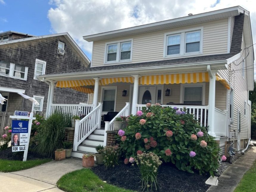 This Real Estate Fund Pays 10x More Than the Average Savings Account – Invest From Just 0