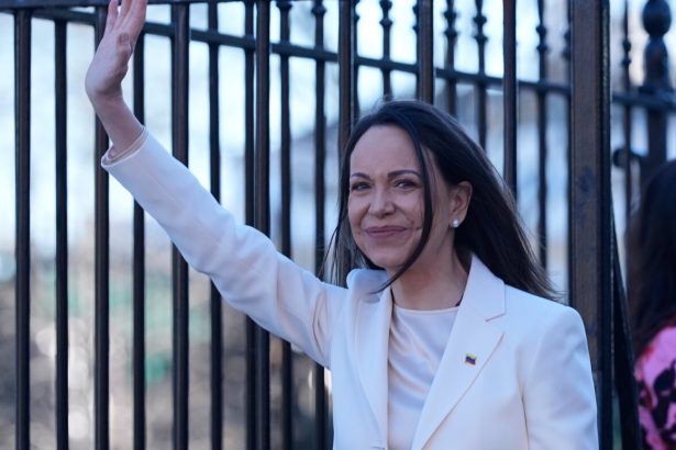 Venezuela’s Machado says she presented her Nobel Peace Prize to Trump during their meeting : NPR