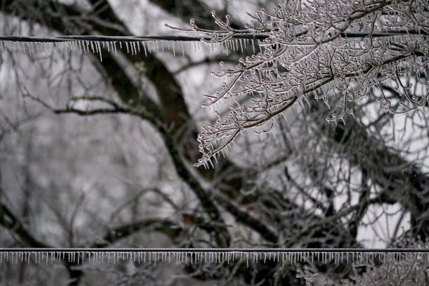 Why freezing rain can be so much more dangerous than snow