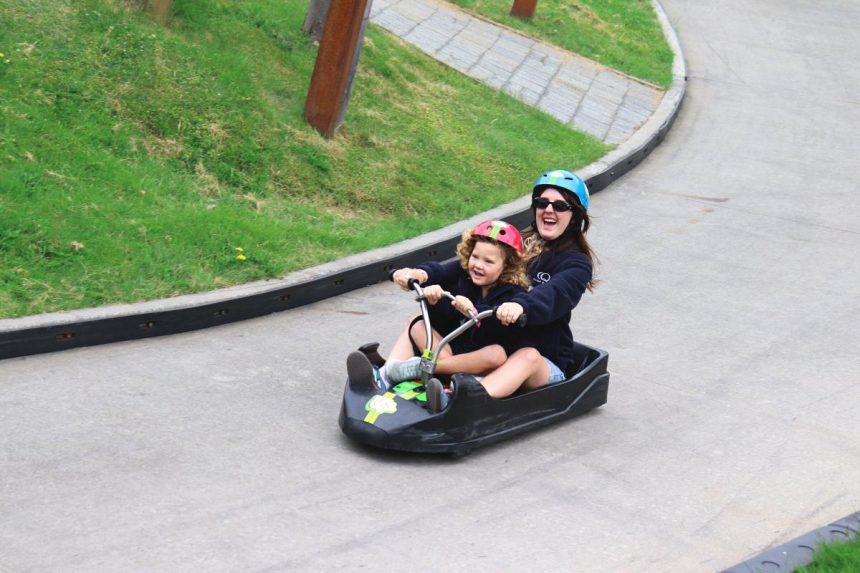 Young cancer survivor giving back