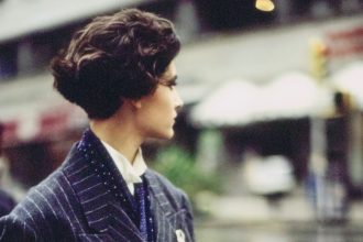 “The Menswear Phenomenon” Touted in a 1984 Vogue Essay Continues to Flourish More Than 40 Years Later