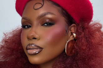 How to Choose the Right Blush Color for Your Skin Tone