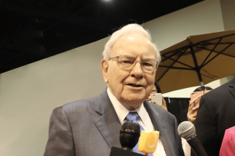 3 Warren Buffett Stocks to Buy Hand Over Fist in February