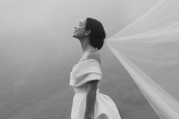 29 Wedding Hairstyles With a Veil for Every Bridal Style