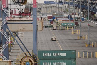 After the Supreme Court’s ruling on tariffs, companies line up for refunds : NPR