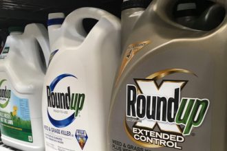 Bayer agrees to .25B proposed settlement over Roundup cancer lawsuits