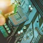 Broadcom Inc. (AVGO) Draws Mixed Analyst Views as AI ASIC Momentum Faces Hyperscaler Risks