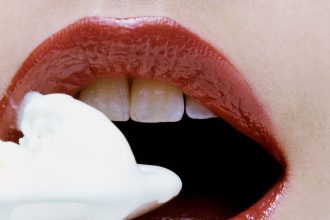 Goat Yogurt Is the Anti-Inflammatory Food Nutritionists Swear By