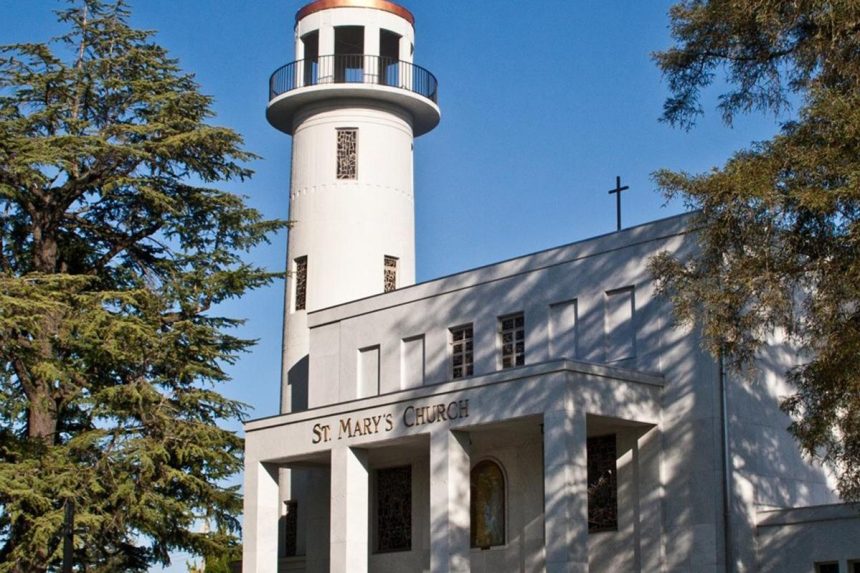 Chilling notes found after gunman tried to storm Catholic school mass