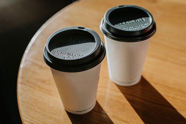 Daily cups of caffeinated coffee or mugs of tea may lower dementia risk