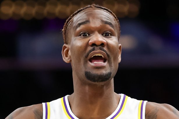 Deandre Ayton Detained, Searched For Weed At Bahamas Airport, No Charges Filed