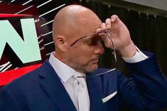 “Definitely Official” – Adam Pearce Pays Emotional Tribute To WWE Legend Ahead Of RAW