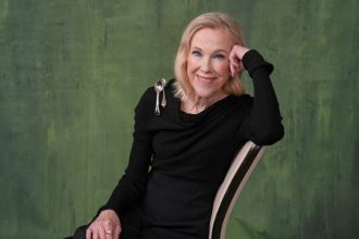 Dextrocardia: Catherine O’Hara death highlights rare heart condition