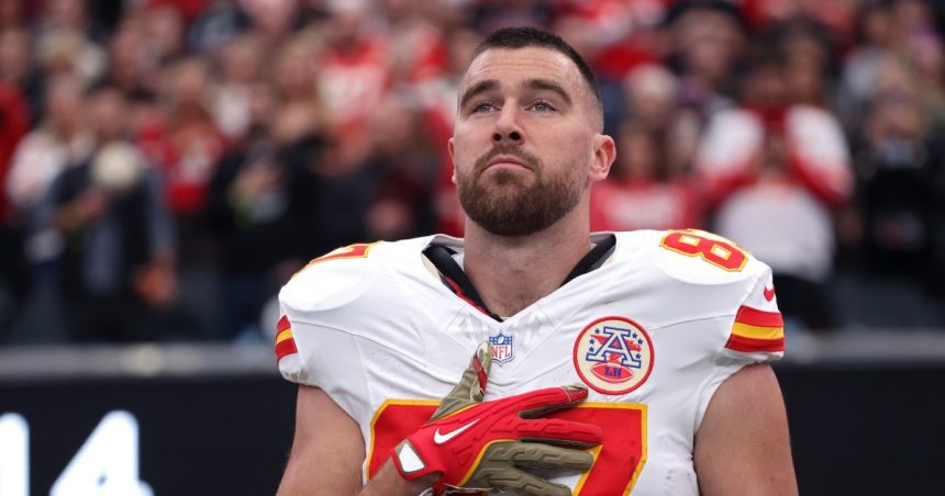 ESPN Insider Says Kansas City Chiefs Should ‘Move On’ From Travis Kelce