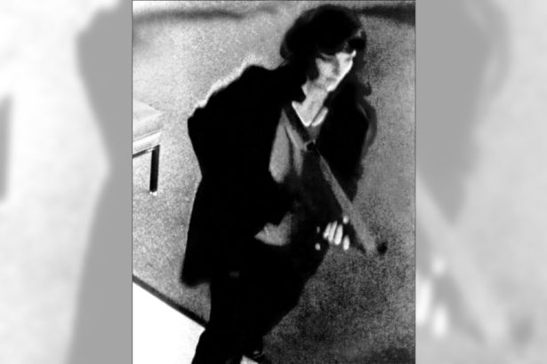 February 4, Heiress Patricia Hearst kidnapped