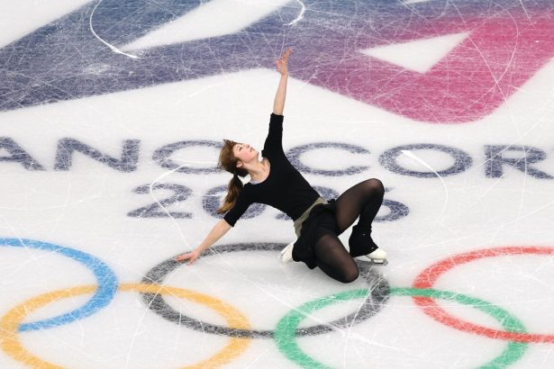 Figure skating team event starts with Liu, Malinin, Chock and Bates : NPR