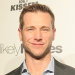Former Bachelor Jake Pavelka Engaged to Girlfriend After 2 Years of Dating