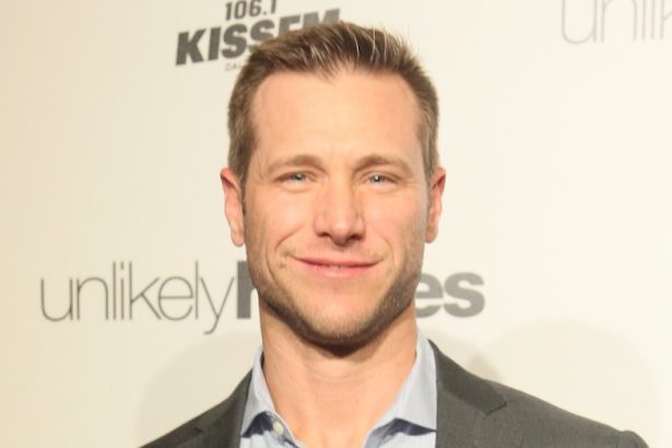 Former Bachelor Jake Pavelka Engaged to Girlfriend After 2 Years of Dating