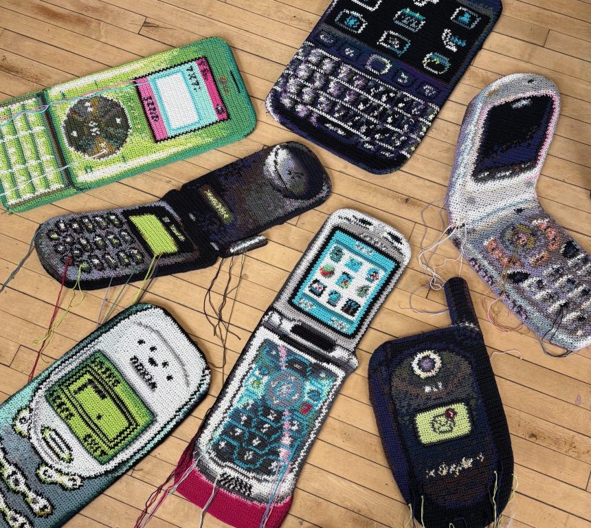 Giant Crocheted ‘Dumb Phones’ by Nicole Nikolich Tap into Millennial Nostalgia — Colossal