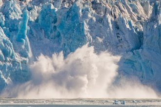 Glaciers Can Suddenly And Dangerously Surge Up to 60 Meters a Day : ScienceAlert