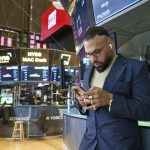 Gold, stocks, crypto extend losses amid ‘extreme fear’ among investors