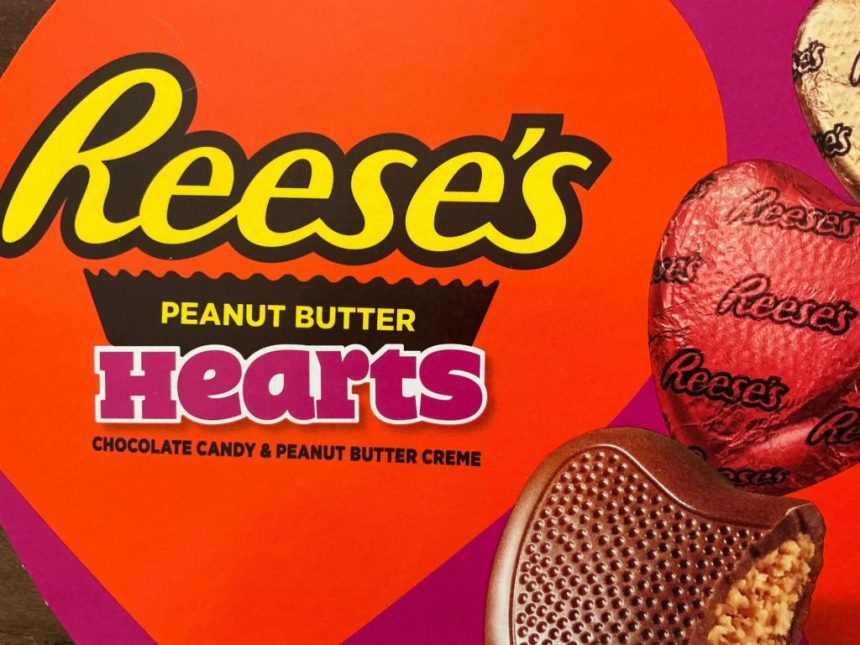 Grandson of Reese’s inventor accuses Hershey of cutting corners