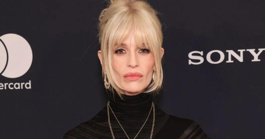 Grieving Kelly Osbourne Sparks ‘Concern As She Can ‘No Longer Eat’