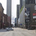 Gunmen fire shot during bump-and-run robbery in River North, police say