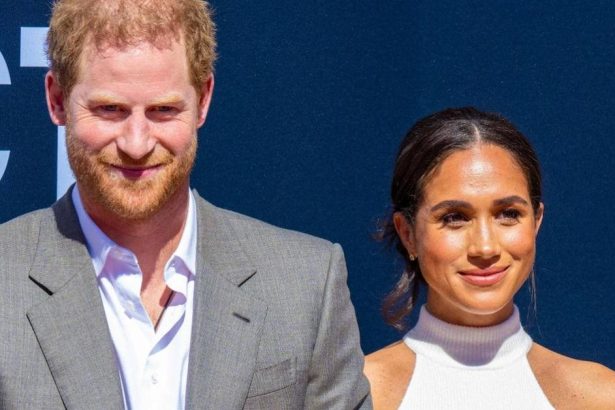 Harry & Meghan Were ‘Intent’ on Signing Commercial Deals Before Exit