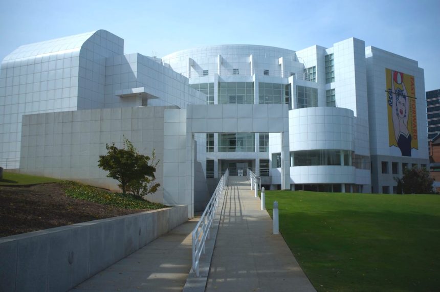 High Museum COO Resigns After 0K Disappeared