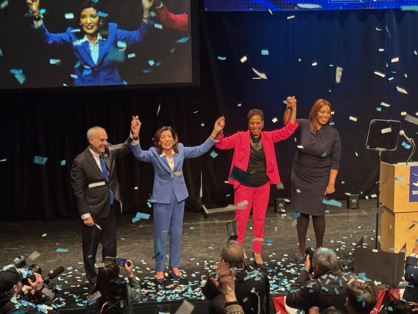 Hochul projects ‘strength’ as she resoundingly wins Democratic backing for a new term