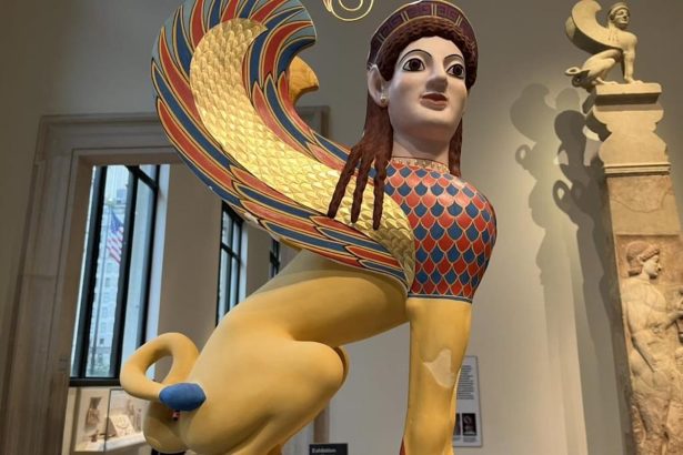 How White Elites Drained Ancient Art of Its Color