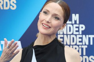 Huge Hollywood Star Sparks Fears Over Using Alcohol As ‘Coping Mechanism’