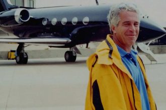 Jeffrey Epstein Was a ‘Spy’ Who ‘Passed Sensitive Info to the Russians’