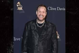 Jelly Roll Shows Off Major Weight Loss at Pre-Grammy Gala
