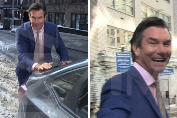 Jerry O’Connell Helps TMZ Push Car Out of Snow in New York City, on Video